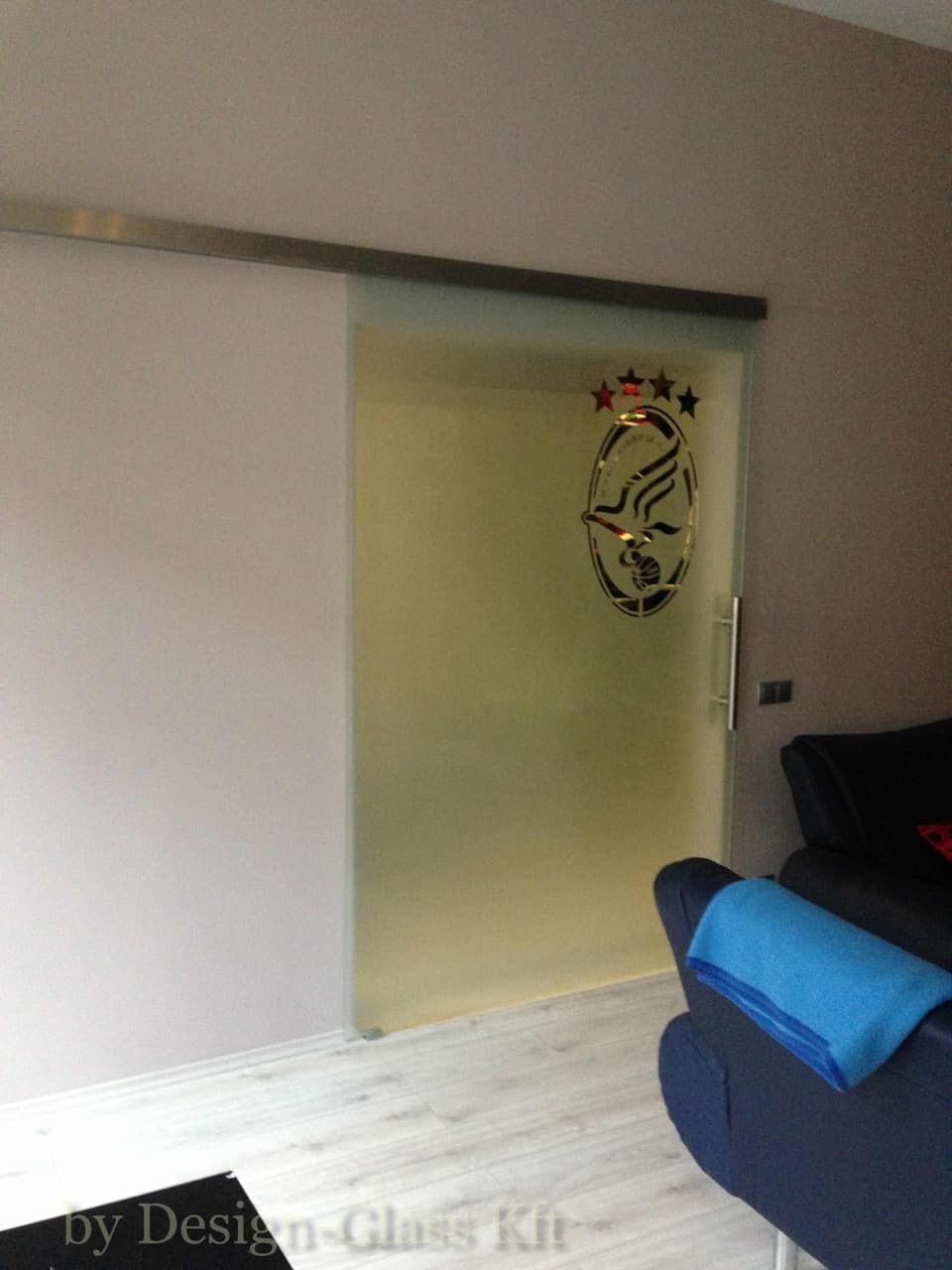 Tolóajtó galéria referencia 2