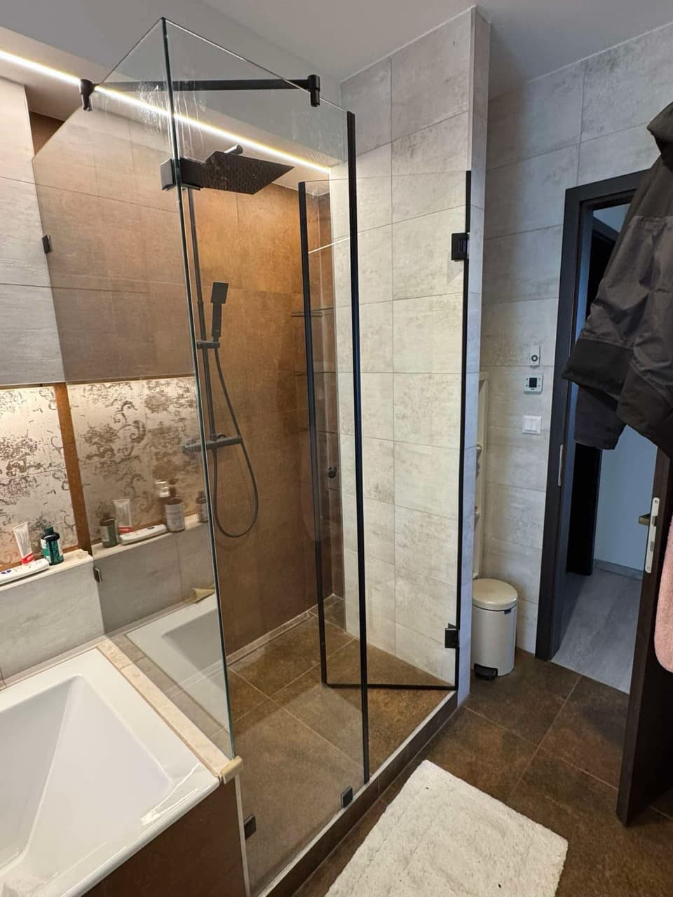 Egyedi Zuhanykabin referencia 2